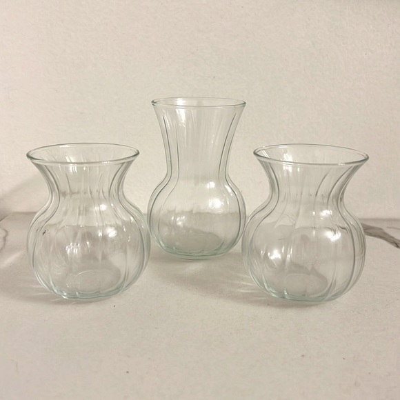 Pottery Barn Accents Vintage Miniature Glass Vase Set Of 3 Fine